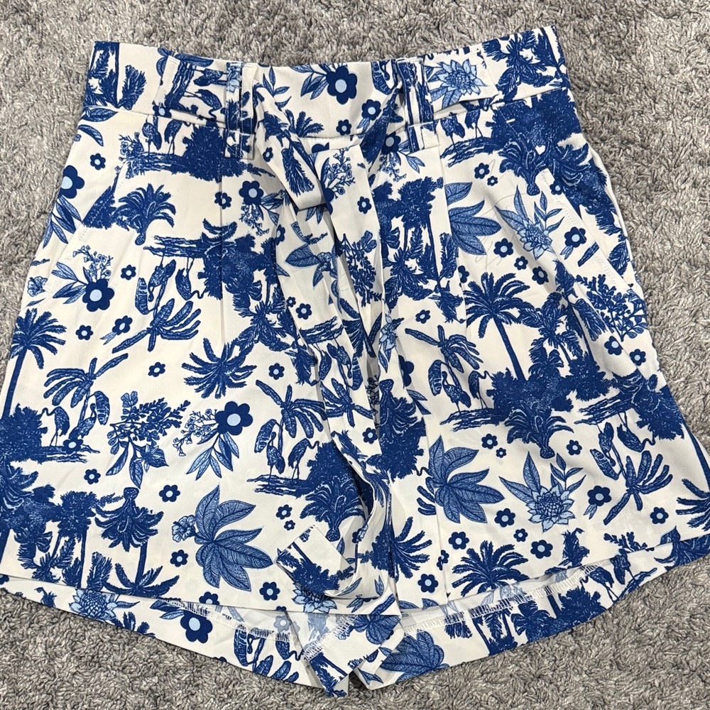 Tropical High Waist Women's Shorts - Blue and White
